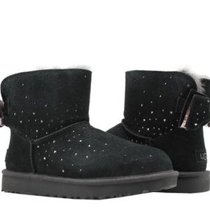 UGG Australia Classic Mini Stargirl Bow Black Boot